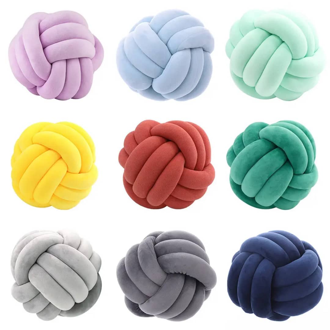 Coussin pour canapé ou lit